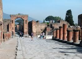 Risultati immagini per foto di pompei e le scoperte
