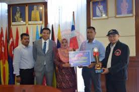 Program imunisasi covid19 kebangsaan fasa ke dua bagi golongan 60 tahun ke atas, oku gempa bumi lemah bermagnitud 2.8 pada skala richter telah berlaku di ranau, sabah pada pukul 11:10 malam, 18 april 2021. Pencapaian Terbaik Kontinjen Mkn Sabah Hari Kebangsaan 2019 Laman Web Mkn