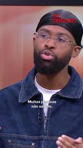 Policiamento e Justiça: A Visão de T-Rex