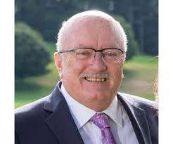 Bill Connell's Instagram, Twitter & Facebook