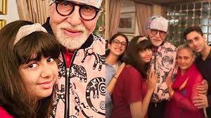 Aishwarya Rai crops Jaya, Navya, Agastya out of pic with Aaradhya and  Amitabh | Bollywood - Hindustan Times