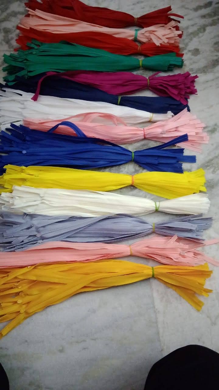 DRESS ZIPS ( 16 INCHES ) product image