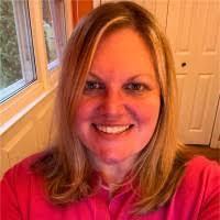 Michelle Caulk's Instagram, Twitter & Facebook