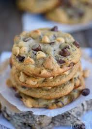 Delicieux Biscuits Aux Bananes Pepites De Chocolat Et Beurre D Arachides Banana Chocolate Chip Cookies Cookies Recipes Chocolate Chip Banana Chocolate Chip