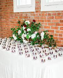 35 cool ways to display your escort cards. How To Get Creative With Your Escort Card Display