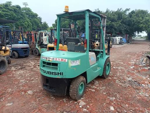 Thu Mua Xe N&acirc;ng Cũ Gi&aacute; Cao Uy T&iacute;n Tại Tphcm | 0985 050 716