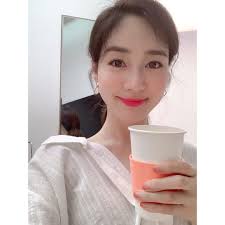 그것도 하나가 둘 쌍둥이가 찾아왔답니다라는 내용의 손편지를 올렸다. ì„±ìœ ë¦¬ í•'í´ ë‚˜ì´ ê²°í˜¼ ë‚¨íŽ¸ ëª¸ë§¤ ì§'ì•ˆ ì§ì—… ê³¼ê±° ë¦¬ì¦ˆ ê·¼í™© ë°œ ì¸ìŠ¤íƒ€