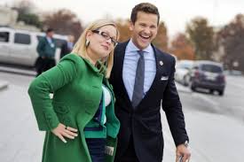 Kyrsten sinema was born on july 12, 1976 in tucson, arizona, usa. Kyrsten Sinema S Unconventional Style Play Well With Others Roll Call