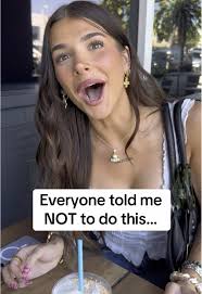 Belliwelli Throw in Face