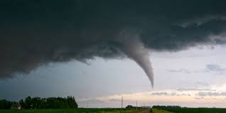 The storm, which reportedly triggered a tornado, delivered flash floods here in gidea park, east london. Ontario S Weather Forecast Is Calling For Hail Possible Tornadoes On Friday Narcity