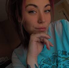 During the May 22nd meeting of the Lowell Metropolitan Police Commission,  officers were presented their detective badges. Corporal Joseph Nowocin, a  6 year veteran of the department and the department evidence technician,