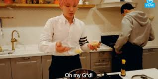 When hyungwon cooks ramen, it tastes like poison. Kpop Trash Monsta X Reaction Soft Moments