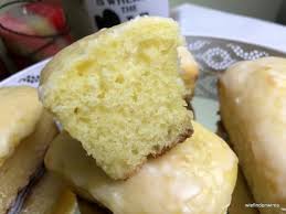 Dies lässt ihn auch noch 2 tage später frisch schmecken, sofern natürlich was davon übrig bleibt. Paradies Creme Kuchen Zitrone Tefal Cake Factory Rezept