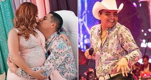 El vocalista del grupo puertorriqueño calle 13, rené pérez, «residente», fue objeto de una agresión cuando un espectador del concierto ofrecido en la ciudad boliviana de santa cruz le lanzó un celular que impactó en su cara, informa hoy el diario el deber. Eduin Caz Celebra Baby Shower Y Posible Regreso A Escenarios La Mejor