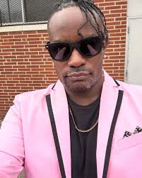 JON YOUNG (@jonvyoung) • Instagram photos and videos