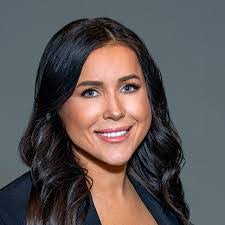 Debbie Knipe's Instagram, Twitter & Facebook