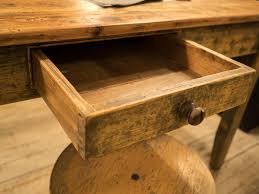 Kuechentisch mit schublade auf quoka.de. Klassischer Kuchentisch Mit Schublade Flat Six Selected Antiques