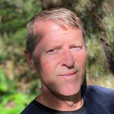 What is the most cost effective way for a small business to send to the  states (Etsy sale). Went to UPS today and it will be double the cost vs  Canada post