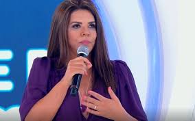 Aos oito anos de idade já apresentava seu próprio infantil pela tv itapoan. V9fpe5po0oxygm