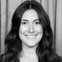 Mandy Beck's Instagram, Twitter & Facebook