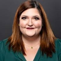 Amanda Kinder's Instagram, Twitter & Facebook