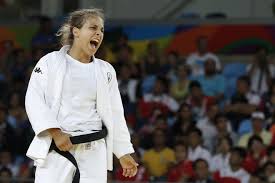 At 17.30 this afternoon the italian judo team took off from fiumicino with the plane that will take it to tokyo for the olympics. Odette Giuffrida Argento Judo Rio 2016 Chef Jackets Judo Jackets