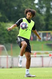In the game fifa 21 his overall rating is 68. Shock Drop Bayern Munich S Joshua Zirkzee Omitted From Dutch U 21 Squad Bavarian Football Works