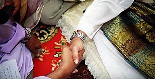 Foto yg lagi akad nikah di kampung / kua bisa tolak akad nikah calon pengantin. Selangkah Ke Alam Perkahwinan