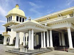 Muzium sultan abu bakar) is a museum in pekan, pahang, malaysia. 49 Bangunan Bersejarah Di Malaysia Yang Menarik