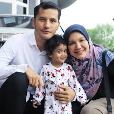 See more of dato' aliff syukri viral on facebook. Mak Ayah Kandung Dia Pun Orang Biasa Rupanya Ini Punca Ig Ameena Ditutup Kisah Dunia