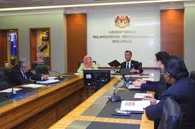 Menteri pelancongan, seni dan budaya malaysia. Perbincangan Bersama Yab Menteri Pelancongan Seni Dan Budaya Malaysia