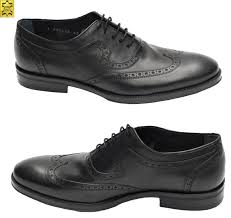 Wifi is free, and this hotel also features a bar and concierge services. Muga Mens Shoes Budapester Styl Wedding Shoes