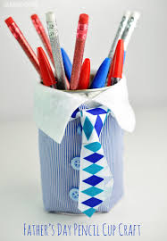 You can find printables, cute gifts that are super easy to put together and make dad happy. Father S Day Pencil Cup Homemade Gift Idea