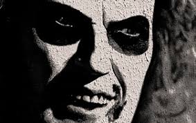 Around the end, beetlejuice gets eaten by a sandworm. Surviving The Afterlife Tips From Dante And Beetlejuice The Artifice