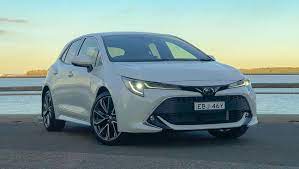 2019 toyota corolla zr hybrid release date. Toyota Corolla 2019 Review Zr Hatch Carsguide