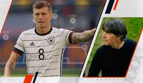 Deutschlands erster gegner, der weltmeister frankreich ist auch bei dieser em großer wie ist die voraussichtliche aufstellung der französischen nationalmannschaft? Kein Platz Fur Kroos Und Drei Bayern Die User Startelf Von Deutschland Zum Em Auftakt Seite 1