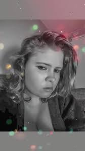 Lauren Gignac's Instagram, Twitter & Facebook