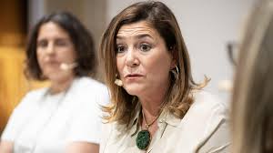 Mujeres líderes de grandes compañías gallegas: "Empujarnos a ser  empresarias empieza en casa"