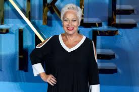 Denise welch has brightened up social media with a brand new video of her dad. Denise Welch Congratulated Hollyoaks On Tom Benedict Knight Casting