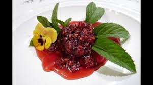 Dulceata de fructe de padure, in special dulceata de mure, se afla in topul preferintelor noastre. Dulceata De Zmeura Youtube