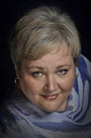 Stephanie Blythe recital of Kate Smith songs resembles classy nightclub  act: Review