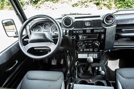 Spectre Land Rover Defender Svx