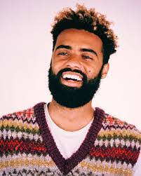 Russell Singer's Instagram, Twitter & Facebook