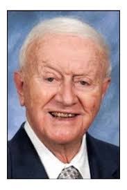 Carla Mohr's Instagram, Twitter & Facebook