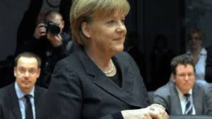 She is also the first german leader who grew up in the communist east. Deutscher Bundestag Merkel Geht Auf Distanz Zu Ex Verteidigungsminister Jung