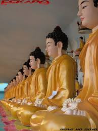 quoc tu pagoda vietnam