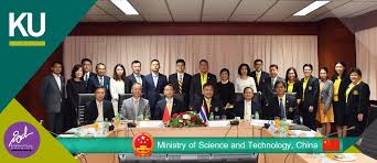 On november 1, 2019, chinese minister of science and technology wang zhigang presided over the world laureates symposium in shanghai. Welcomes Delegations From Ministry Of Science And Technology China