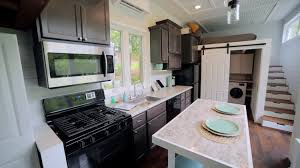 Some people may be difficult in arranging their stuff in the kitchen that has no more space. Tiny House Expedition 10 Amazing Tiny Home Kitchen Design Ideas You Will Love