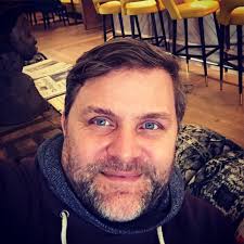 Another beautiful day in Southampton and the HarBar rooftop terrace is  looking quite inviting... Join us in the sunshine this afternoon with DJ  @rosseb_ from 4pm🍹🎶 @ Southampton Harbour Hotel & Spa