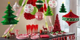 Traditional Christmas Theme Party 50 Of Patterned Tableware Msrp Easy Christmas Diy Christmas Hanging Decorations Christmas Decorations For Kids